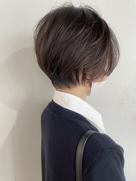 リバレッジ 白金(Leverage) 大人ハンサムショートボブ 担当 濱口