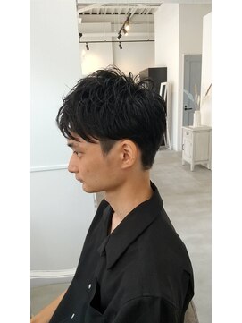 アルト(ALTO) ビジネスカジュアル20代30代ソフトスパイラルパーマツーブロック