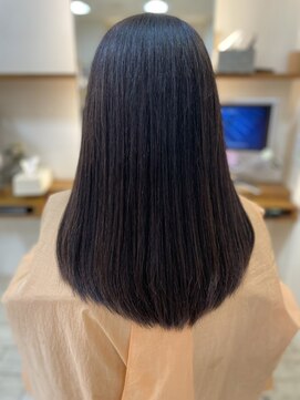 サロン ド アベニュー ナチュラルストレート