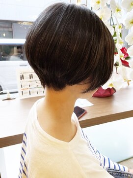 ニット 銀座(knit) 《knit銀座》大人可愛い20代30代40代ショートボブ丸み前下がり