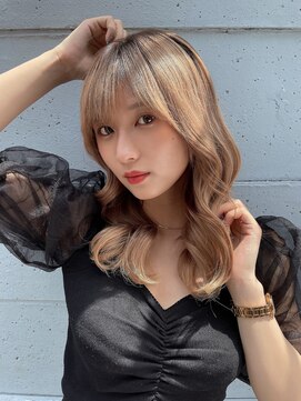 アローラ 三軒茶屋(Allora) 色気とセレブ感溢れる韓国女優風くびれペールベージュ