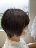 ショートボブ