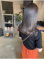 リベルタ(LIBERTA)&nbsp;艶髪ハイトーン☆シルバー20代30代オススメカラー