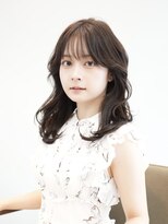 ライカ(laica) ☆セミロング × シースルーバング レイヤーカット