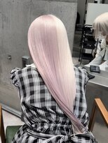 モニカ(MONIQA)&nbsp;ホワイト×ホワイトピンク