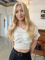 リヴ ウメダ(LIV umeda)&nbsp;ホワイトブロンド/ブリーチ/ダブルカラー【梅田】