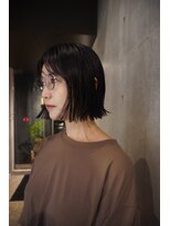 カシ 中目黒(CASI)&nbsp;ボブ / ダークトーン / ナチュラルヘア / レイヤーボブ