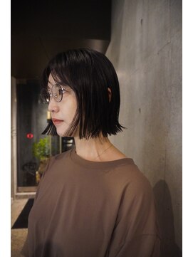 カシ 中目黒(CASI) ボブ / ダークトーン / ナチュラルヘア / レイヤーボブ
