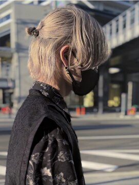 メンズサロン ガウディ 三宮店(men's salon Gaudi) メンズロングボブウルフ×ハーフアップ×ブリーチハイトーン