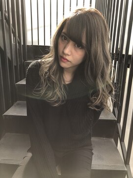 トルネード(TORNADO) インナーハイライトグレージュ