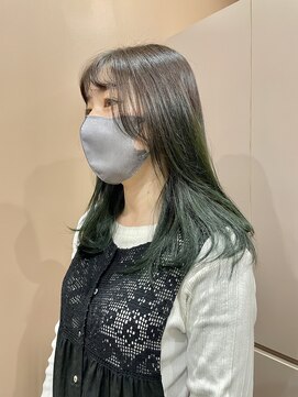 インビテーション 名古屋(invitation) グラデーションカラー、グリーンカラー