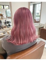 ラウレア(LAULEA)&nbsp;ピンク＝ブリーチ２回～