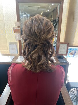 パピヨンロゼ(Papillon Rose) ハーフアップ