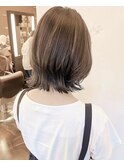 小顔イメチェン、ダークアッシュグレージュくびれレイヤーボブ