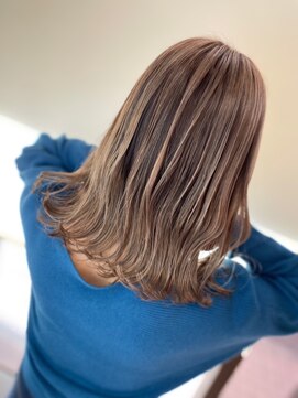 アイズ 本厚木(AIZU) ナチュラルハイライト ミルクティーブラウン ナチュラルブラウン