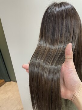 ガニッシュ(garrnish) ミネコラトリートメント