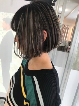 キング 枚方店(K!ng) 【枚方、高槻、梅田】ホワイトハイライト