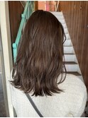 ミルクティーベージュ×透明感