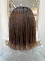 アルターリール(aL ter Rire) 黒髪/ボブルフ/ネビージュ/小顔/ワンレン/中村郁未