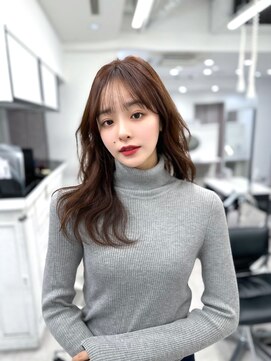 アマトウキョウ アユンチェ(AMA TOKYO×AYUNCHE) 前髪顔まわり韓国ヘアレイヤーカットサイドバンク2wayバンク韓国