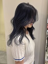 ローエ バイ デコ(Rohe by DECO)&nbsp;【kira】ネイビーブルー/レイヤーカット