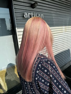 アルティザン(artisan) ミルクティーベージュ×ホワイトピンク アンブレラカラー