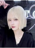 ホワイトブロンド/ボブカット/切りっぱなし/タッセルボブ