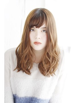 シュシュット(chouchoute) 大人ガーリーミディアムレイヤー似合わせカットダークアッシュ36