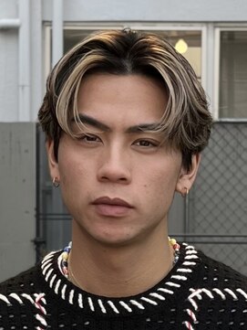 レタッチバイフィフス(RETOUCH by fifth) 原宿センターパートフェザーパーマメンズパーマニュアンスパーマ