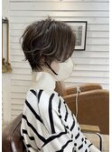 大人ショートボブレイヤー