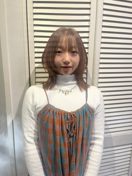 カシェル トウキョウ(Cashel Tokyo) ミディアムレイヤーとオレンジブラウン