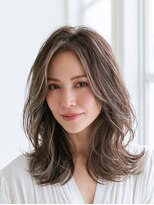 ビフィーノ リルネ(Bifino Rilune) 40代の白髪を活かすレイヤーカラー