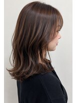 ヘアーエボリューション&nbsp;透明感アッシュブラウンのミディアムレイヤー