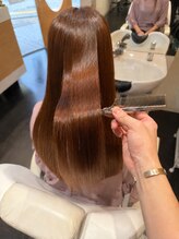 ビーアップヘアー(be:up hair) うねりを整えて毎朝扱いやすく