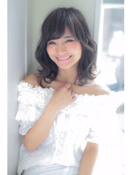 ロンド 銀座(Lond) 【Lond】 波打ちカールが可愛いミディー♪