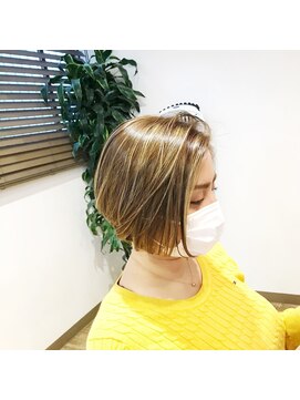 フェリスディーレ (Felice Deele) グラデーションボブ