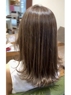 ジッカジッカ(Jicca Zicca) ハイライトカラー/ベージュカラー/夏カラー/3Dカラー