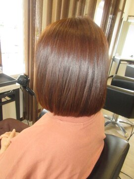 コア フィール ア デイ(COIFFURE A DAY) 【ピコプレックスGLTカラー】モデル愛用トリートメント