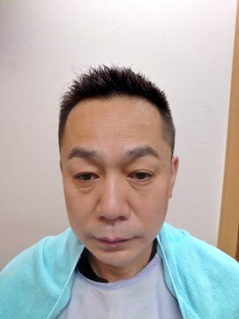 ヘアーカットデザインサロン スマッシュ 田町店(Hair cut design salon Smash) ソフトモヒカン バーバー フェード  ビジネス ベリーショート