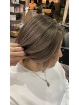 ヴェロニカ バイ ソル(Veronica by SOL) シャドウルーツ