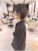 大人かわいい外ハネショートウルフ耳かけインナーカラー
