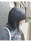 透明感暗髪