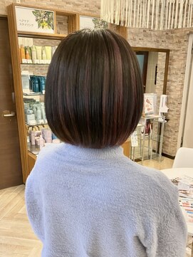 キャラ 池袋本店(CHARA) インナーカラーピンクブラウンイヤリングカラー【池袋/ボブ】