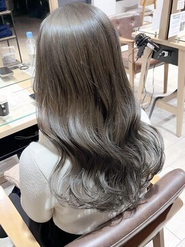 プラグ バイ ネオリーブ(plug by neolive) レイヤーロング×髪質改善 [髪質改善/縮毛矯正]韓国T