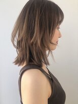 ルーシィバイナチュラル(lucy by Natural) くびれミディ/ウルフ/レイヤー