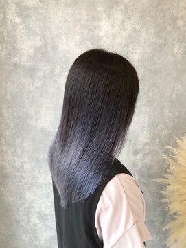 ヘアアンドメイク ムーア(Muuua) ラベンダーグレージュ＋グラデーションカラー