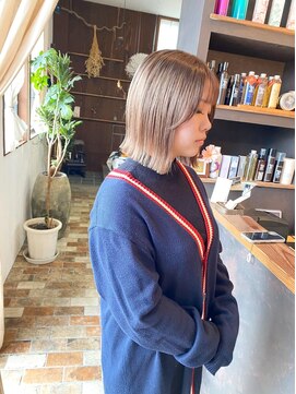 ベランダ(veranda) 外ハネボブ