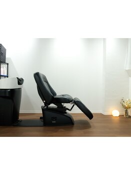 完全マンツーマンの贅沢ヘッドスパ♪【頭皮改善】頭皮も気持ちもしっかりケア！極上の癒しを…