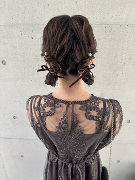 アチーブ ヘア デザイン(achieve hair design) お呼ばれヘアセットローツインお団子ヘアアレンジ二次会結婚式