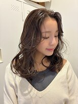 ロティー(loty)&nbsp;グレージュ　レイヤー　10代20代　ラベージュ　オリーブカラー